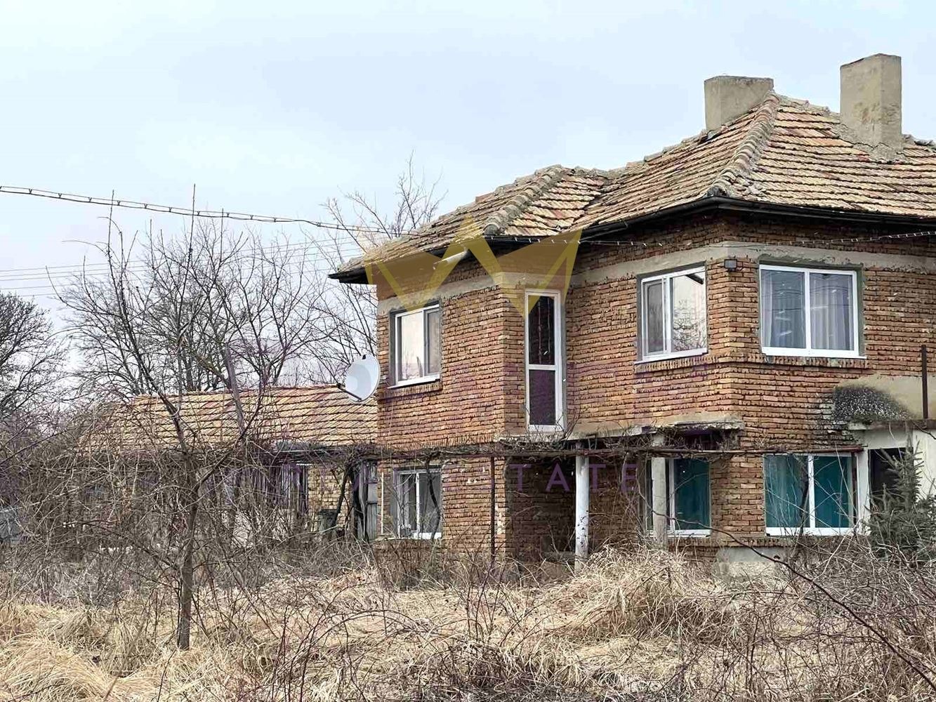Charming Brick House in Karmanite Village, Varna Region - Imoti Premier Property Listing